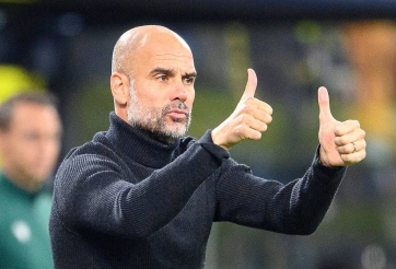 Pep Guardiola thốt lên 1 điều khi Man City chiếm đóng top 4 NHA