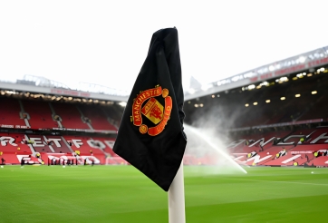 CHÍNH THỨC: Đội bóng Anh sa thải HLV, bổ nhiệm cựu sao MU thay thế