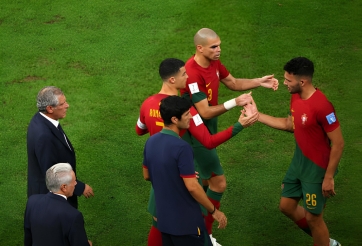 Đàn em Ronaldo bị 'cháy máu và nôn mửa' kéo dài 20 ngày