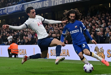 Marc Cucurella thể hiện đẳng cấp tuyệt hảo trước Tottenham