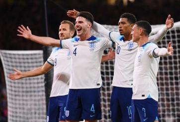 ĐT Anh được robot 'mặc áo Đức' phục vụ tại Euro 2024