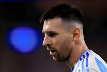 Messi thiết lập cột mốc vĩ đại bậc nhất lịch sử bóng đá