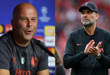 Vượt mặt Klopp, Arne Slot san bằng kỷ lục 135 năm của bóng đá Anh