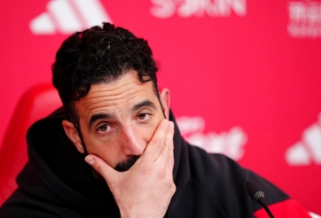 HLV Ruben Amorim nói thẳng điểm yếu 'chí mạng' của MU