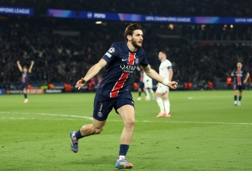 Kvaratskhelia rực sáng, PSG ngược dòng nghẹt thở trước Aston Villa