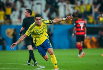 Ronaldo lập cú đúp, Al Nassr ngược dòng đẳng cấp tại Saudi Pro League