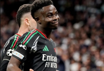 Xô xát với Bukayo Saka, ngôi sao Real Madrid đứng trước án phạt nặng