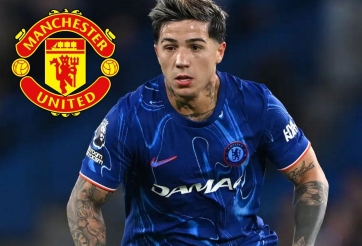 Đá với MU, Enzo Fernandez 'chấp 1 mắt'