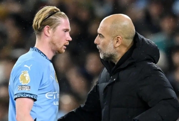 Gạch tên De Bruyne, Pep Guardiola chỉ thẳng cầu thủ chuyền bóng hay nhất