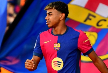 Cảm động đằng sau việc Yamal không chụp ảnh ký hợp đồng với Barca