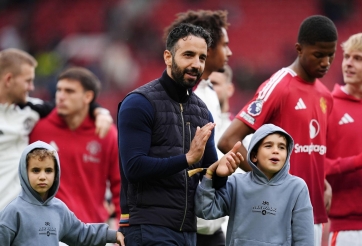 Ruben Amorim hứa làm 1 điều tại MU sau khi giành cúp đầu tiên