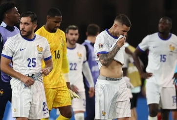 ĐT Pháp lập kỷ lục không mong muốn sau 56 năm