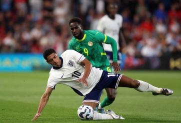 Harry Kane ghi bàn, ĐT Anh vẫn thảm bại khó tin