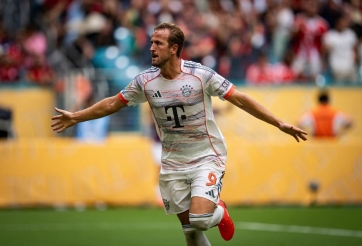 Harry Kane tỏa sáng, Bayern Munich lọt vào tứ kết gặp PSG