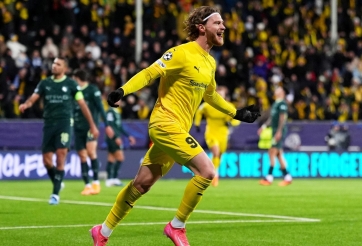 Man City thua sốc đội bóng tí hon tại Champions League