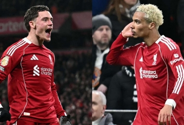 Đại thắng Newcastle, Liverpool tạm vượt MU tại Ngoại hạng Anh