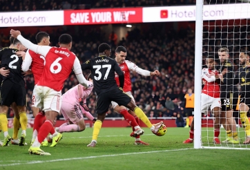 MU lại 'gieo rắc cơn ác mộng' mới cho Arsenal