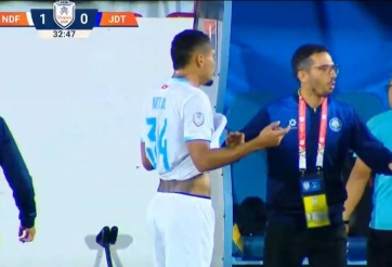 Trực tiếp Nam Định 1-0 Johor DT: Văn Vĩ mở điểm