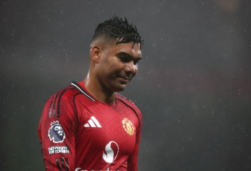 Thay Casemiro, MU chọn 'quái thú không phổi' tại Ngoại hạng Anh