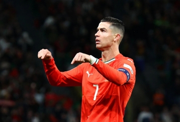 CHÍNH THỨC: Ronaldo bị loại khỏi đội tuyển Bồ Đào Nha!