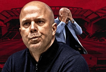 Bị Liverpool sa thải, HLV Arne Slot có thể gia nhập bến đỗ bất ngờ