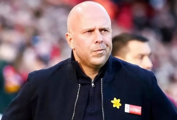 HLV Arne Slot nói thẳng 1 điều khi Liverpool thảm bại 0-4 trước Man City