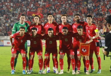 CĐV ĐNÁ đồng loạt phản ứng khi ĐT Việt Nam lập siêu kỳ tích