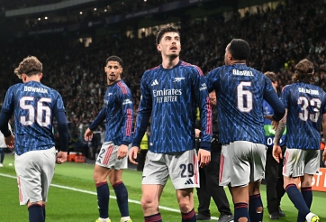 Bùng nổ phút cuối, Arsenal thắng nghẹt thở Sporting CP