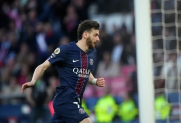 Kvaratskhelia lập cú đúp, PSG tiến sát ngôi vô địch Ligue 1