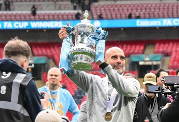 HLV Pep Guardiola thốt lên 1 điều khi Man City vô địch FA Cup