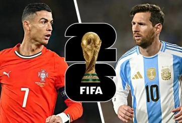 Hành động bất ngờ, Ronaldo nhắm vào Messi trước thềm World Cup