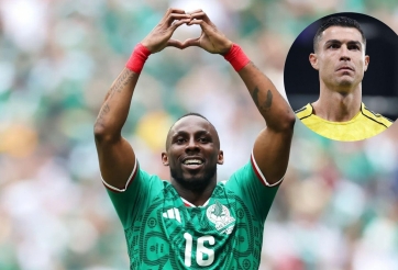 Ngôi sao Mexico ghi bàn đầu tiên tại World Cup từng vượt Ronaldo