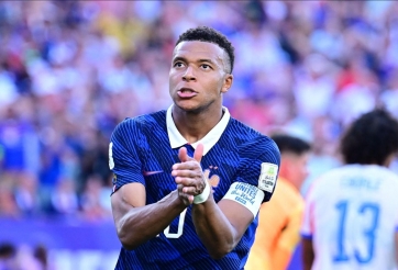 Mbappe nổi nóng, chửi cầu thủ Paraguay trong trận đấu căng thẳng tại World Cup