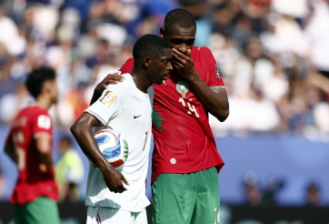 VAR mắc sai lầm cực kỳ khó hiểu ở trận Pháp thắng Morocco