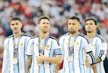 XÁC NHẬN: Messi chia tay ĐT Argentina sau thất bại tại World Cup 2026