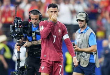Vừa thua World Cup, Ronaldo lại nhận luôn tin sốc tại Al Nassr