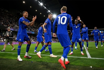 Chelsea thắng nghẹt thở trong ngày Xabi Alonso ra mắt Ngoại hạng Anh