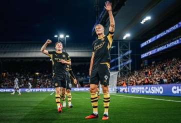 Haaland chói sáng, Man City thắng đậm ngay trên sân Crystal Palace