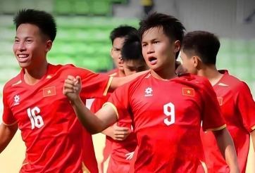 CĐV Thái Lan dậy sóng khi Việt Nam thua 0-3 ở vòng loại châu Á