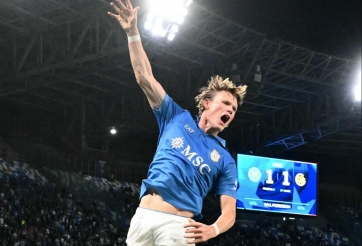 McTominay lập cú đúp, Napoli đại náo Cúp C1 bằng trận cầu 7 bàn