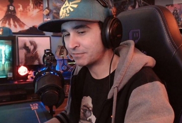 Streamer người Mỹ Summit1g được tặng một trong những con dao đắt nhất của CS:GO