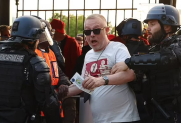 Liverpool yêu cầu điều tra sau trận chung kết Champions League