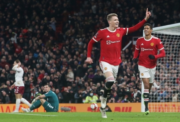 Man Utd: Chiến thắng 'méo mó' nhưng có hơn không