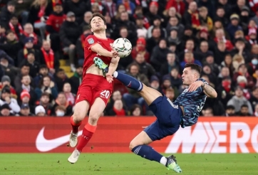 Xhaka lại đẩy Arsenal vào thế khó