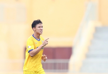 Quế Ngọc Hải và tấm băng đội trưởng tại SLNA