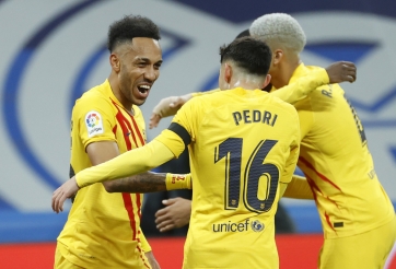 Barcelona biến Bernabeu trở thành ‘sân tập’ như thế nào?