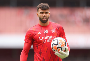 Thắng dễ Luton Town, Arsenal bất ngờ lộ ra điểm yếu khó tin