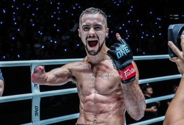 ONE Friday Fights 58: Võ sĩ 1 tay gây sốc, nhà cựu vô địch Muay Thái trở lại ấn tượng
