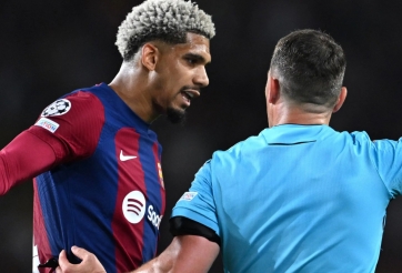 Tội đồ Barca đăng đàn xin lỗi NHM sau thất bại tại Champions League