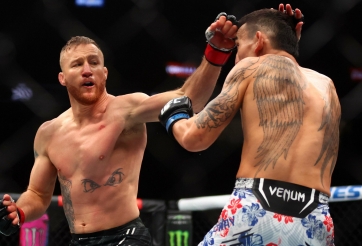 UFC 300 xô đổ hàng loạt kỷ lục, mang về doanh thu khủng cho UFC